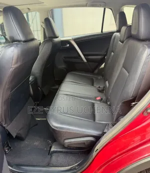 Toyota RAV4 2015 Red