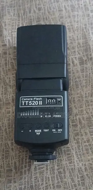 Godox TT520 II Flash / Speedlite