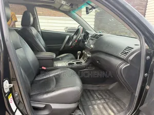 Toyota Highlander 2013 Black