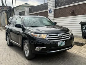 Toyota Highlander 2013 Black