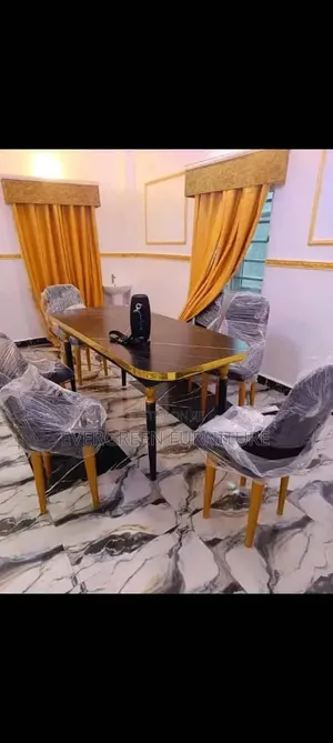4 Seater Dining Set