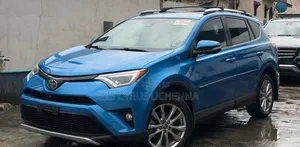 Toyota RAV4 2017 Blue
