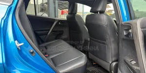 Toyota RAV4 2017 Blue