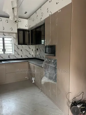 Quality Kitchen Cabinet