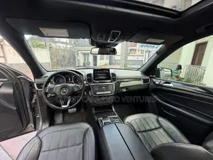 Mercedes-Benz GLE-Class GLE 400 4MATIC 2018 Gray