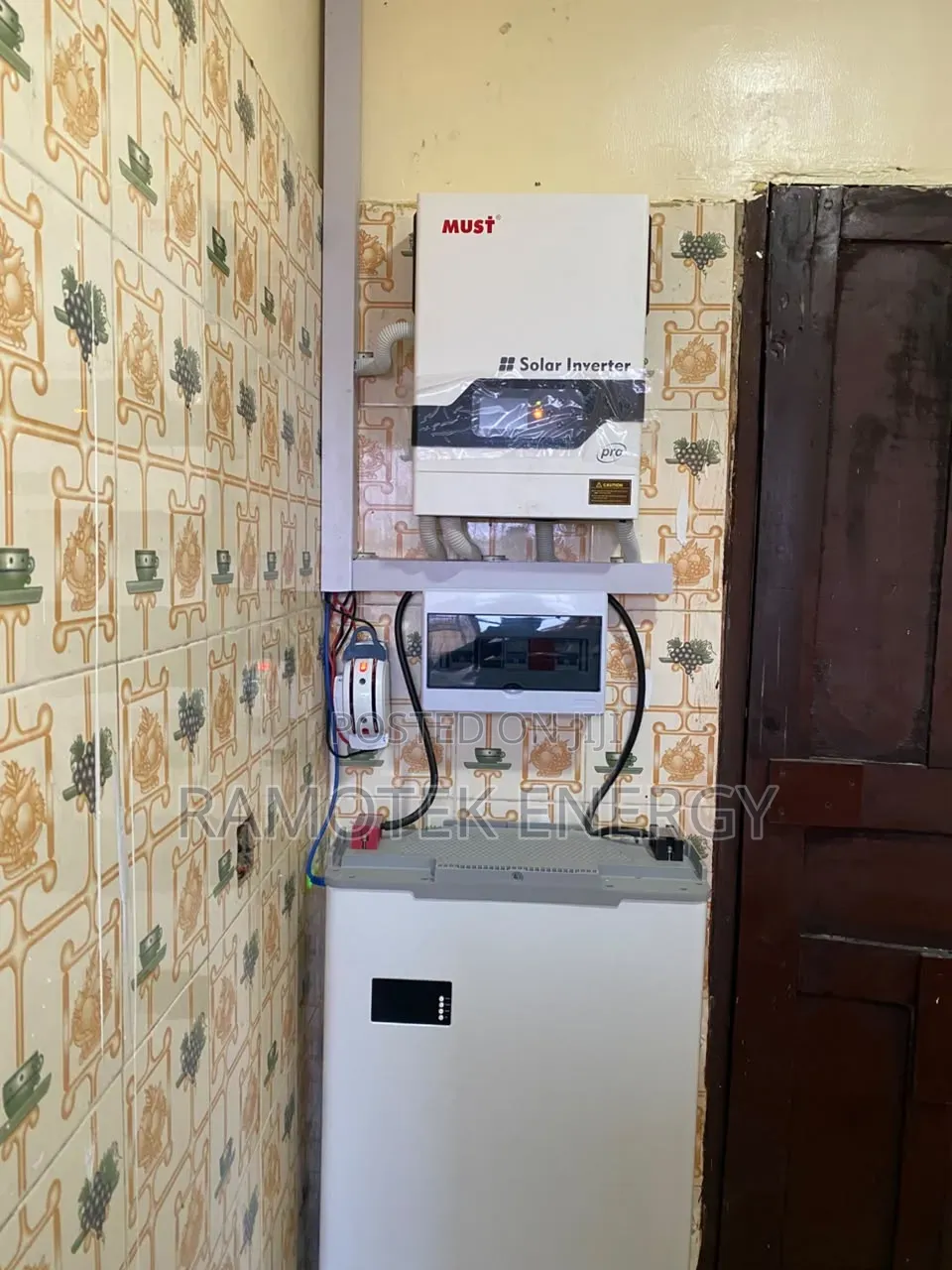 Inverter and Solar