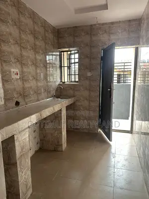 1bdrm Apartment in Alarere, Agodi for rent