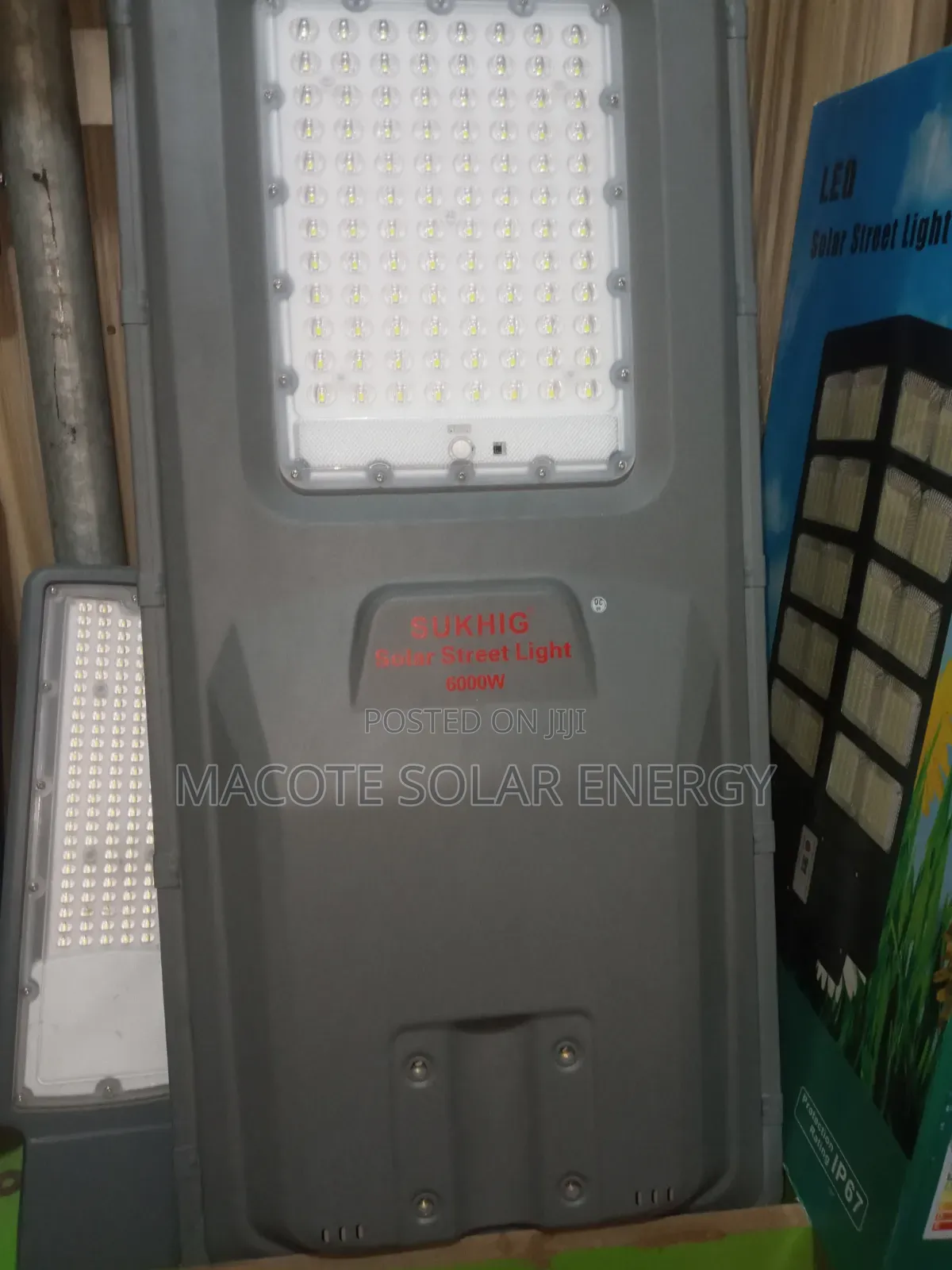 Suking 6000w Lithium Battery Solar Street Light