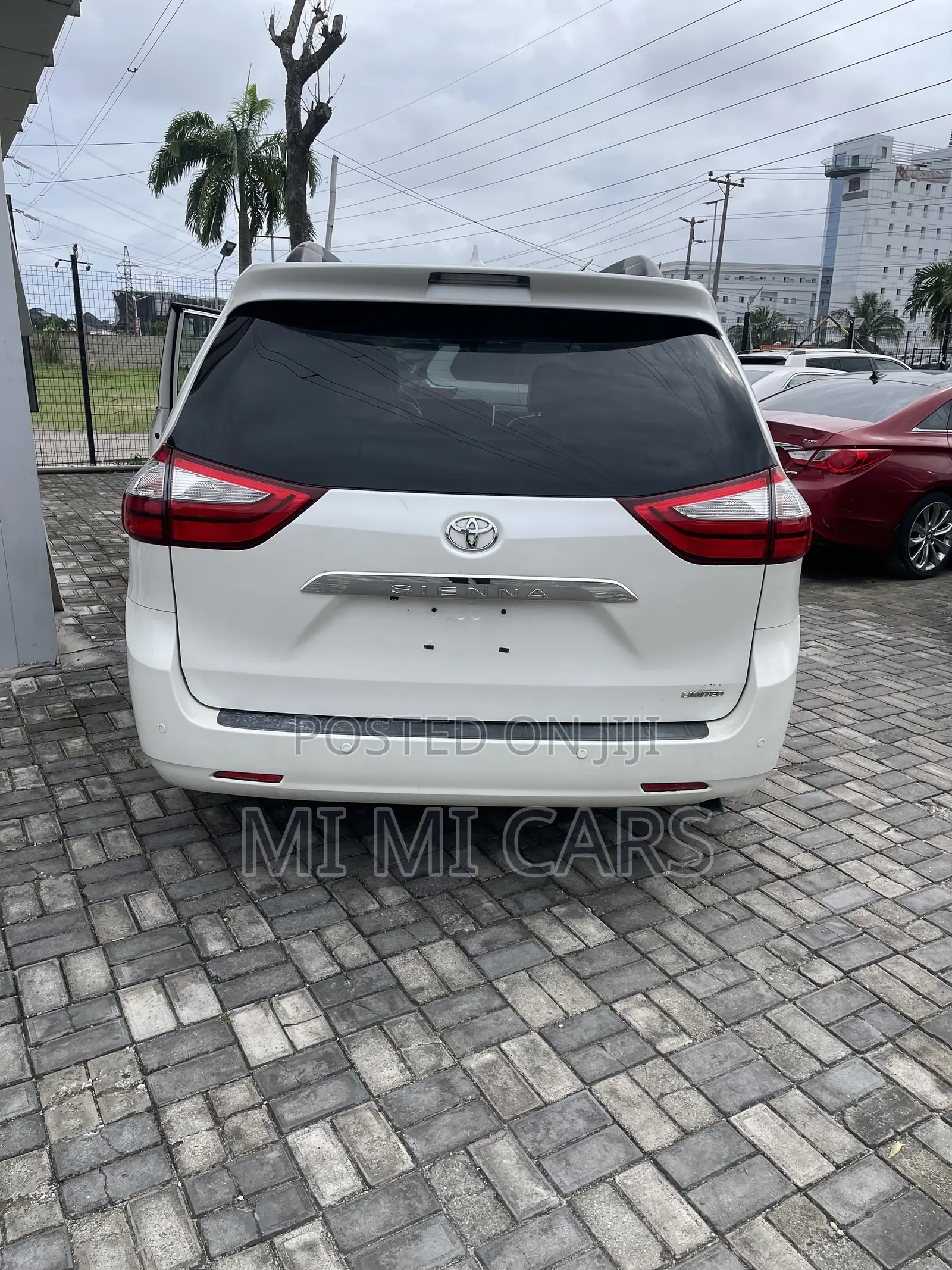 Toyota Sienna 2015 White