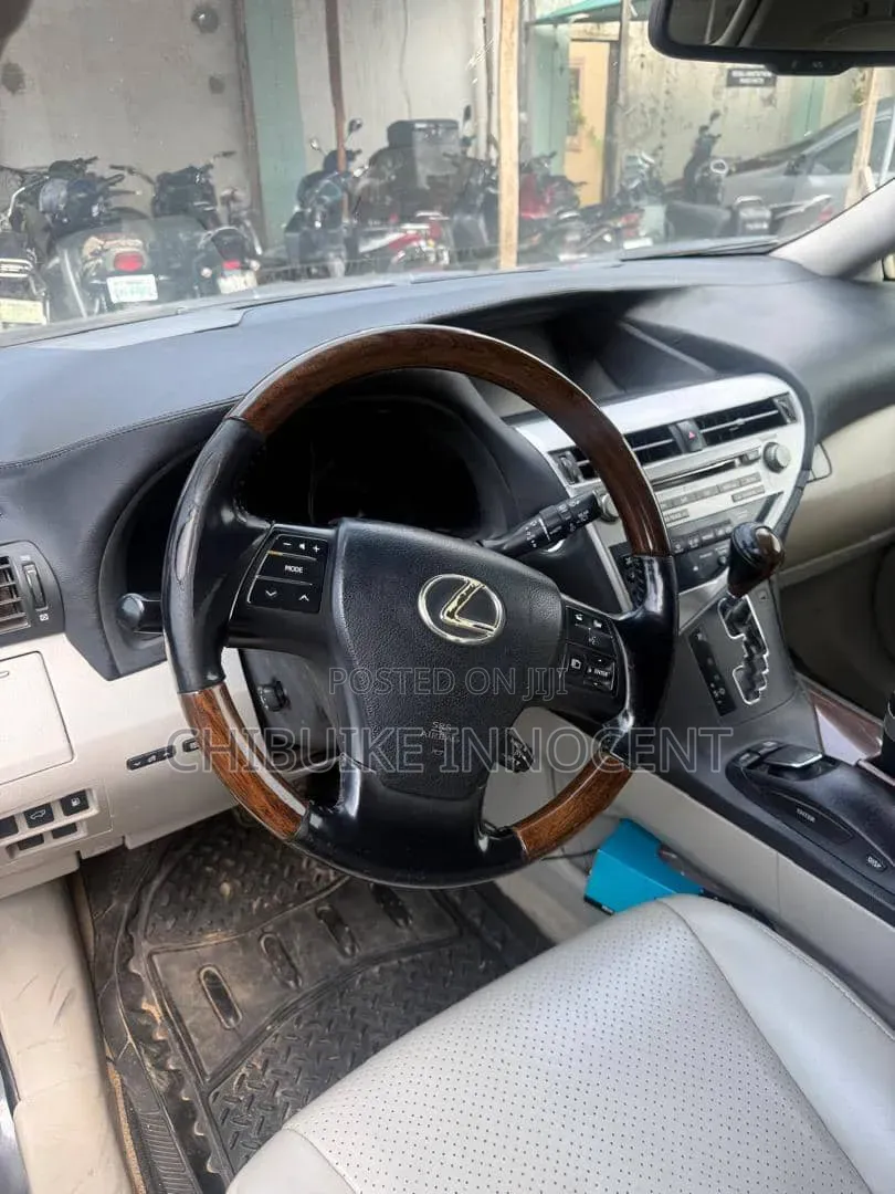 Lexus RX 2012