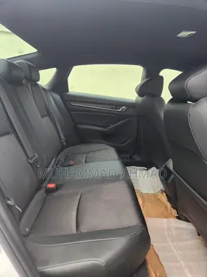 Honda Accord 2018 White
