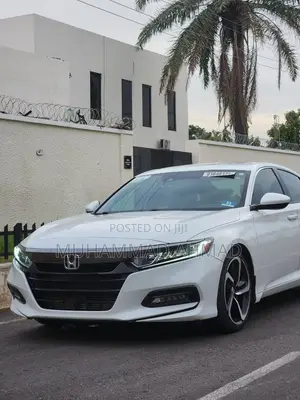 Honda Accord 2018 White