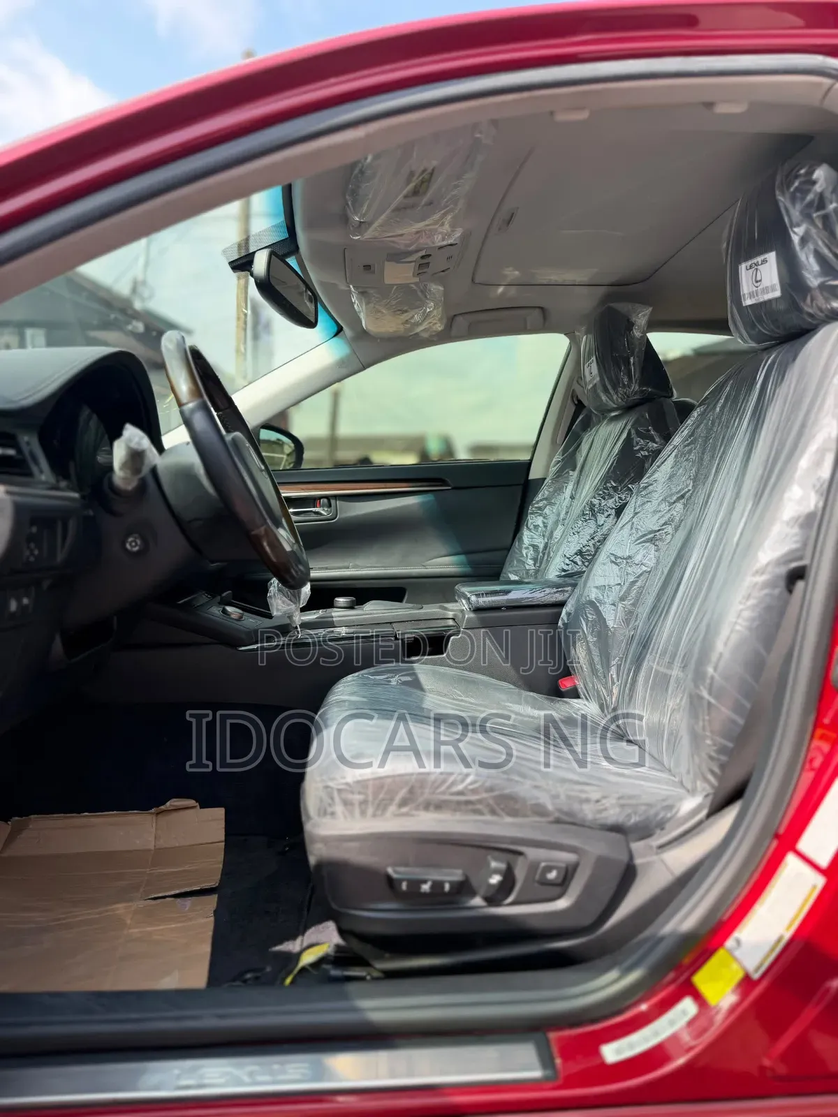 Lexus ES 350 FWD 2014 Red