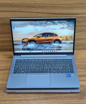 Laptop HP ZBook Firefly G8 16GB Intel Core i7 SSD 512GB