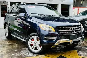 Mercedes-Benz M Class ML350 4MATIC 4dr SUV AWD (3.5L 6cyl 7A) 2015