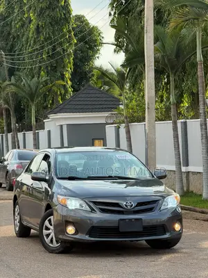 Toyota Corolla 2012 Gray