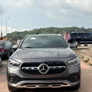 Mercedes-Benz GLA 250 2021 Gray