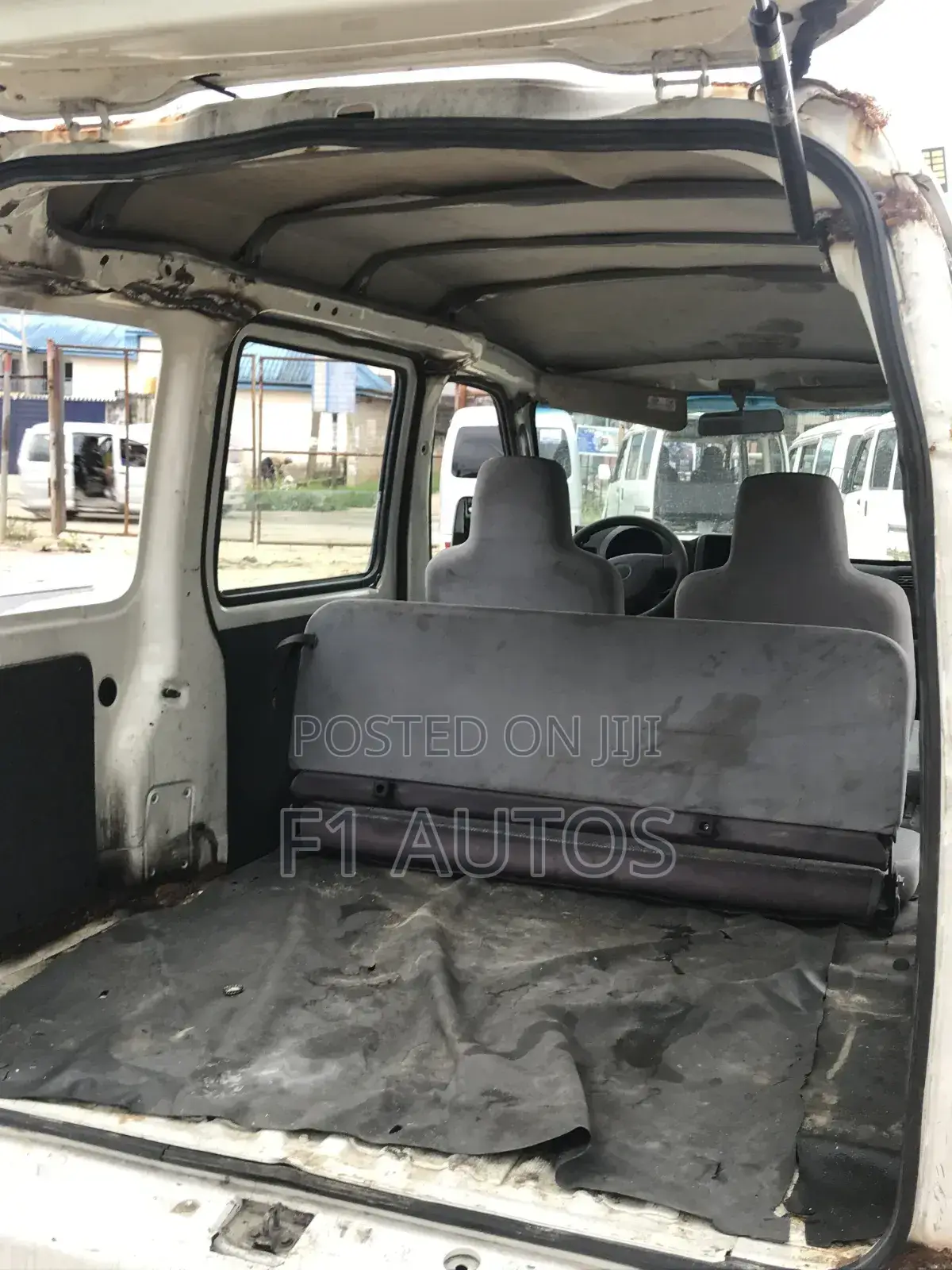 Daihatsu Hijet 2012 White