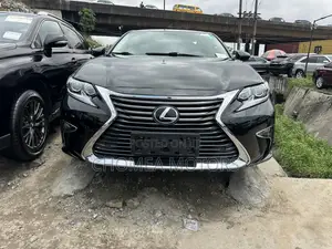 Lexus ES 2017 Black