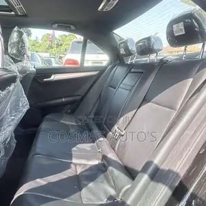 Mercedes-Benz C300 Luxury 4Matic Sedan AWD (3.5L 6cyl 7A) 2014 Black