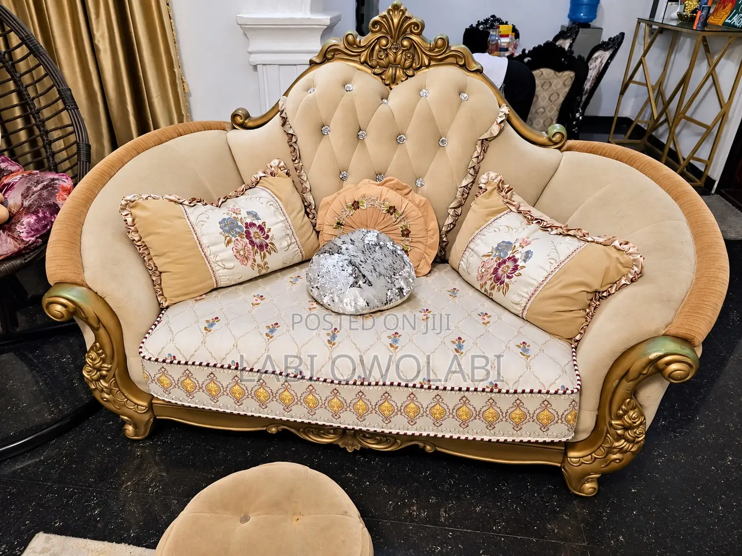 Royal Sofa