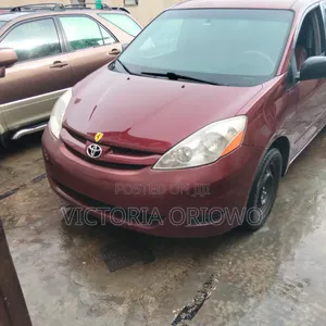 Toyota Sienna LE 2008 Burgundy
