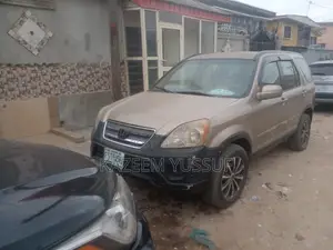 Honda CR-V 2.0i ES Automatic 2004 Gold