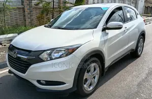 Honda HR-V 4dr SUV (1.5L 4cyl CVT) 2016 White