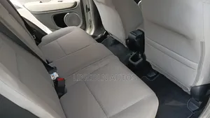 Honda HR-V 4dr SUV (1.5L 4cyl CVT) 2016 White