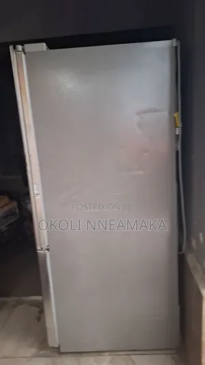 LG REFRIGERATOR Is Fairly Used From the USA
