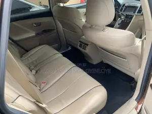 Toyota Venza XLE 2014 Brown