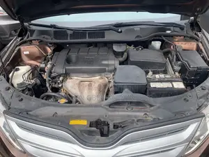 Toyota Venza XLE 2014 Brown