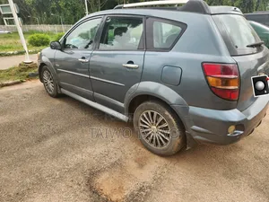 Pontiac Vibe 2006 Gray