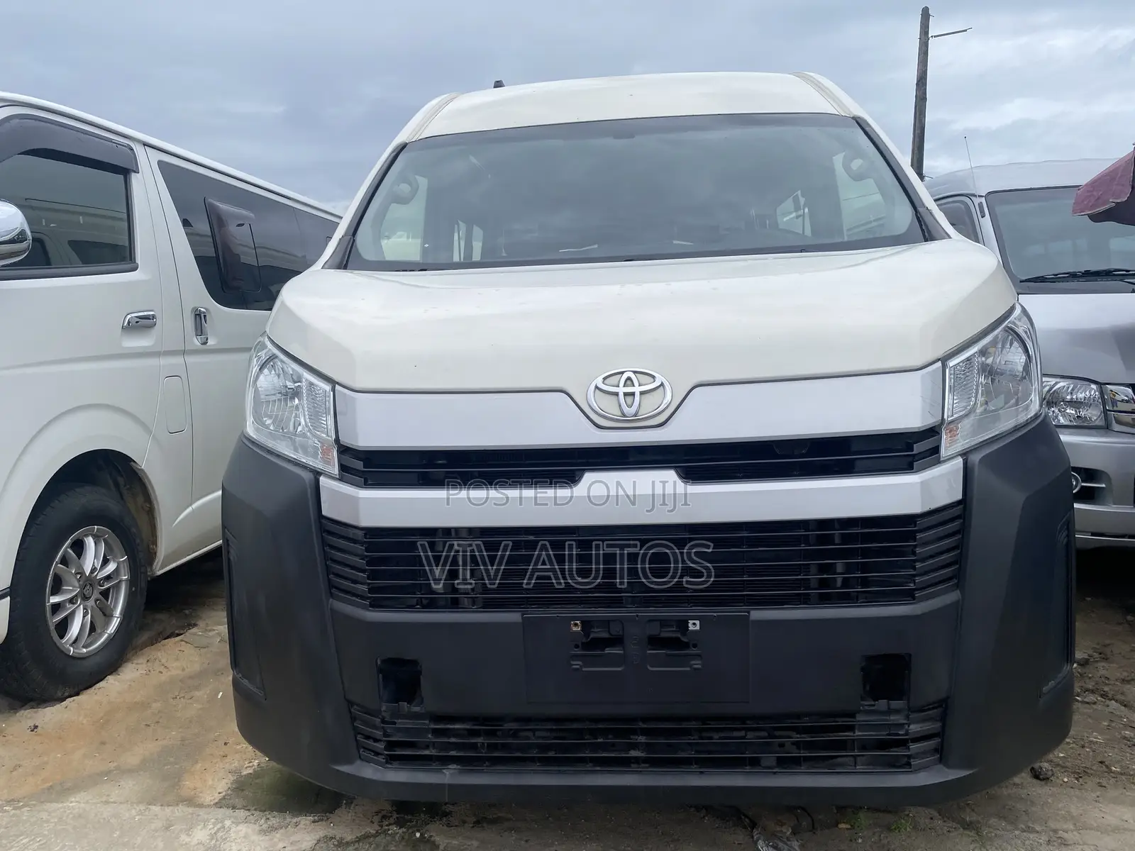 Toyota HiAce 2020 White