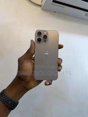 Apple iPhone 15 Pro Max 256 GB