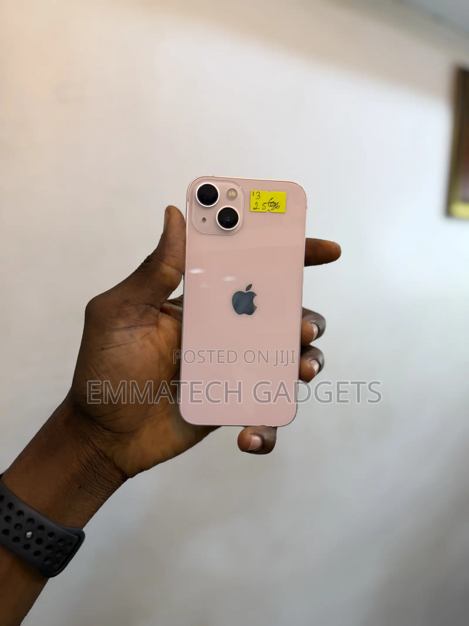 Apple iPhone 13 256 GB Pink