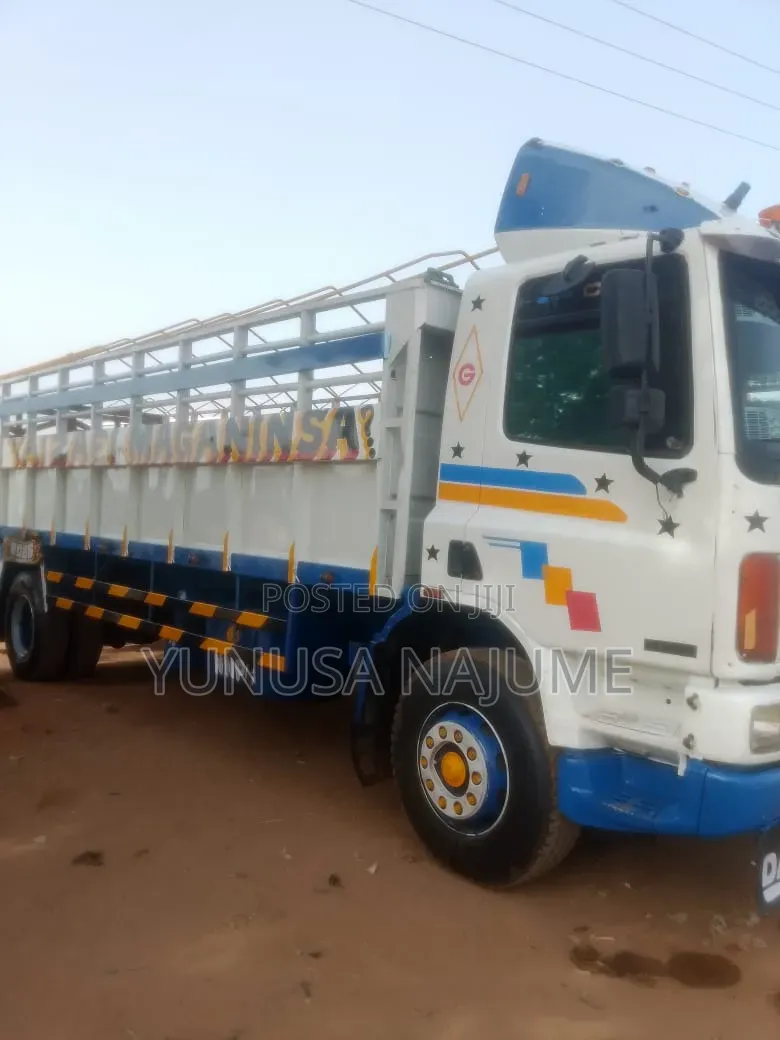 28 Dm Express