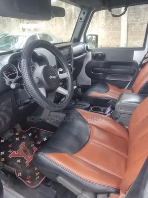Jeep Wrangler Unlimited Rubicon 2010 Silver