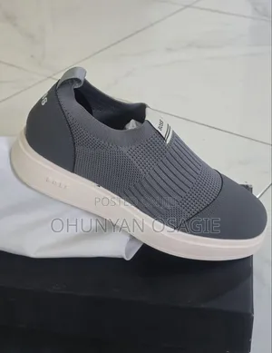 Original Boss Luxury Laceless Sneakers for Sale.