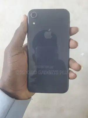 Apple iPhone XR 64 GB Black