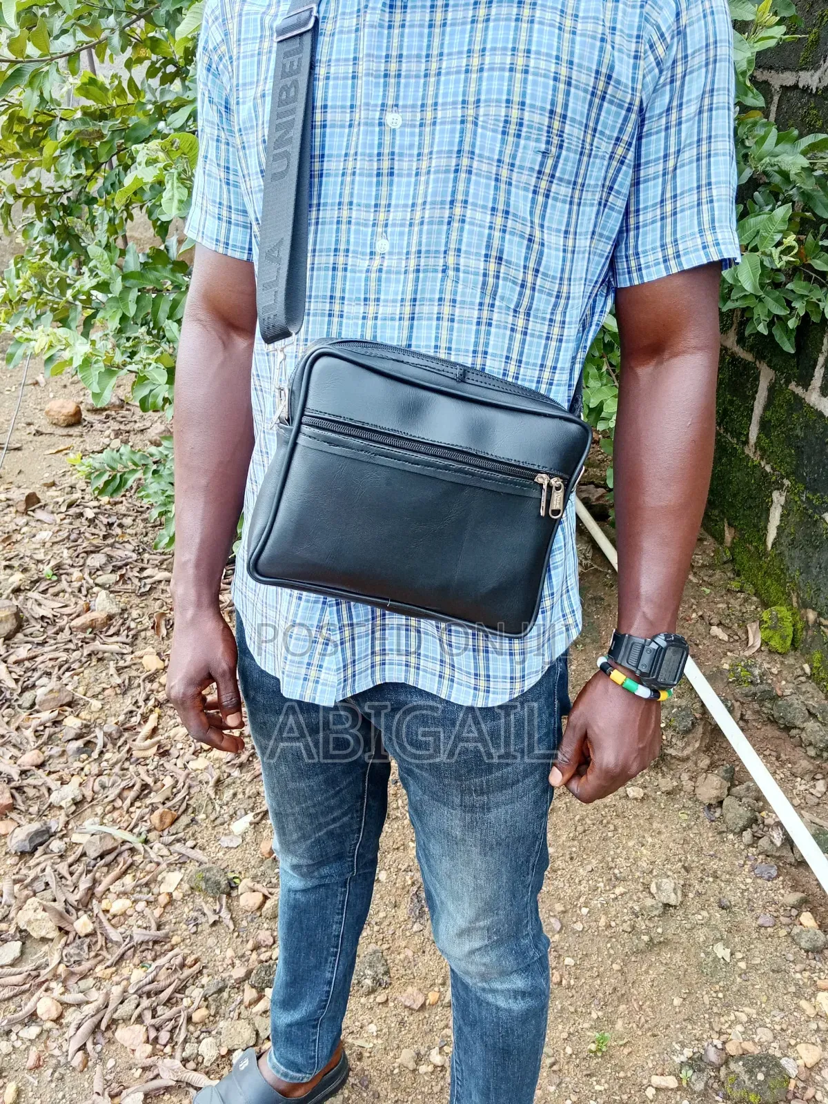 A Cross Bag Bag