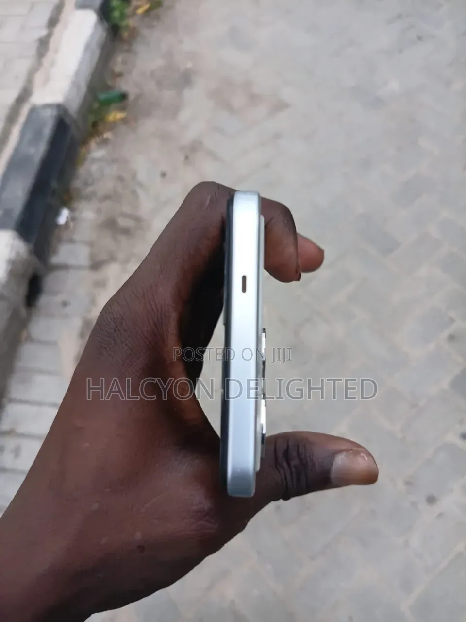 Tecno Spark 40 128 GB White