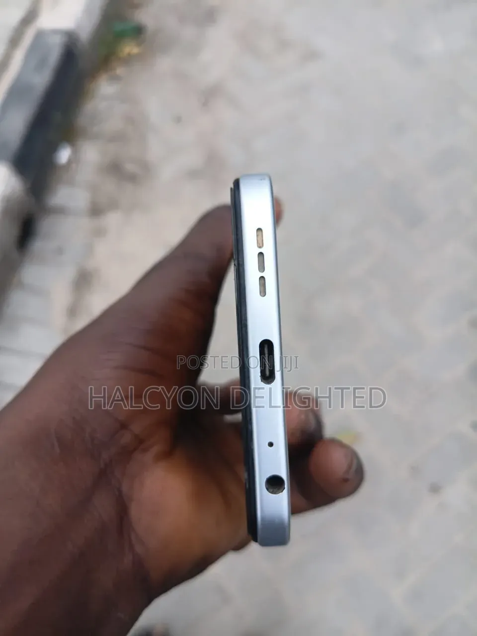 Tecno Spark 40 128 GB White