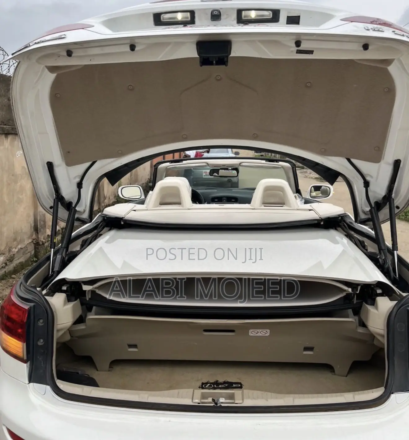 Lexus IS 350 C 2011 White