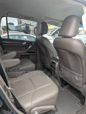 Lexus GX 2018 Blue