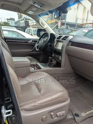 Lexus GX 2018 Blue