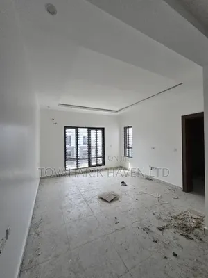 4bdrm Townhouse / Terrace in Guzape District for rent