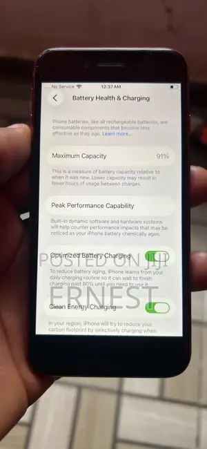 Apple iPhone SE (2022) 64 GB Red