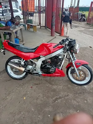 Suzuki Sport 2003 Red