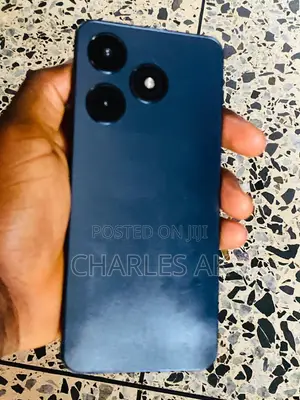 Tecno Spark 10 128 GB Blue